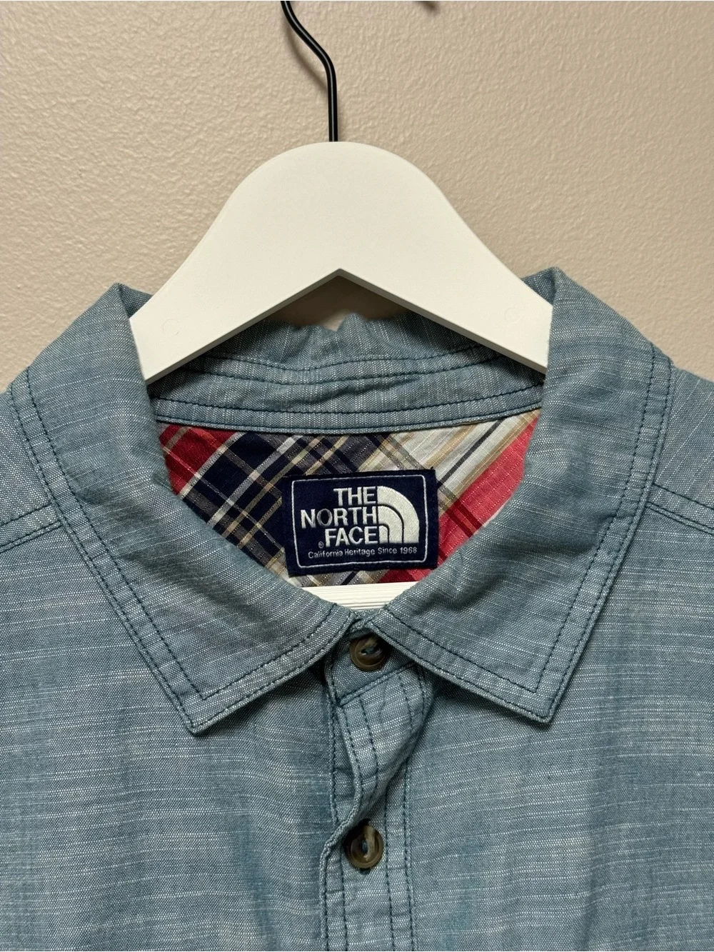The North Face—Men's Light Blue/Green Button-Up Shirt—Large